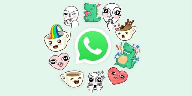 Как в WhatsApp отправлять стикеры, смайлики и GIF?