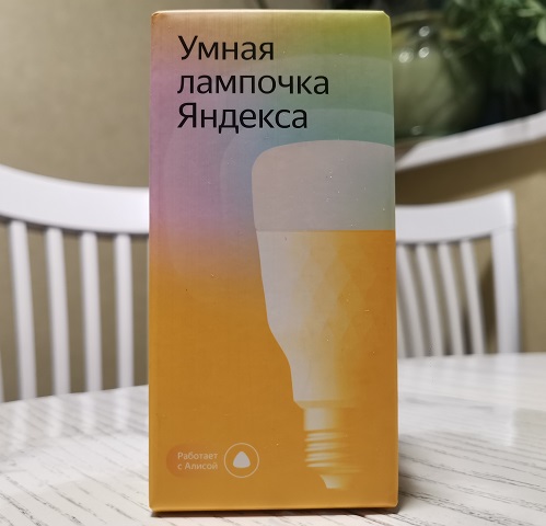 умная лампочка яндекса
